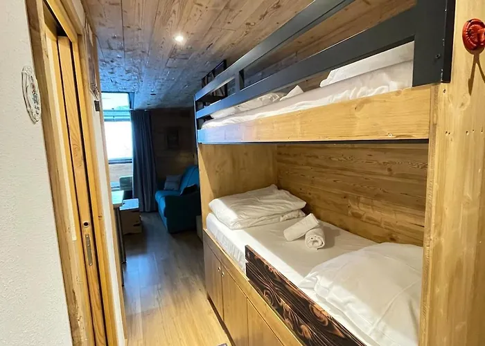 Schuss Sleek By Alpstays 公寓